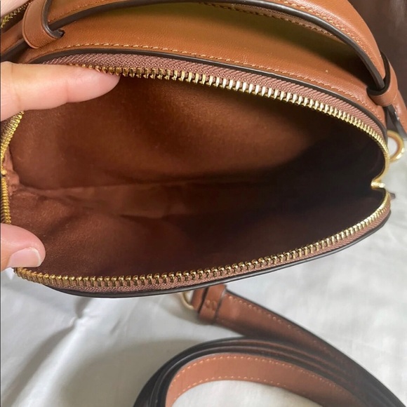 Coach Serena Satchel in Signature Canvas with Stripe Crossbody bag - Picture 5 of 6